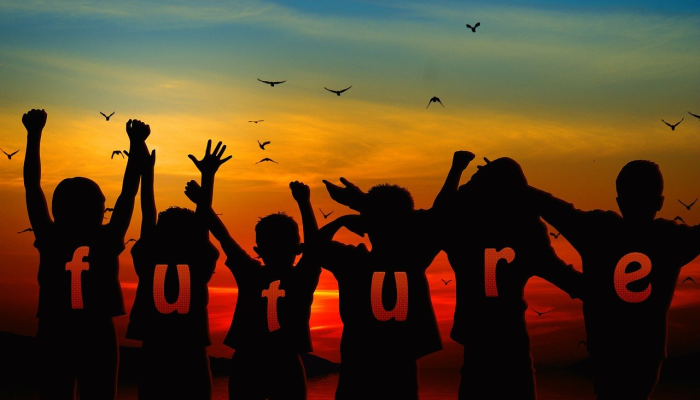 美国最新疫情演讲：新常态下的健康与未来展望