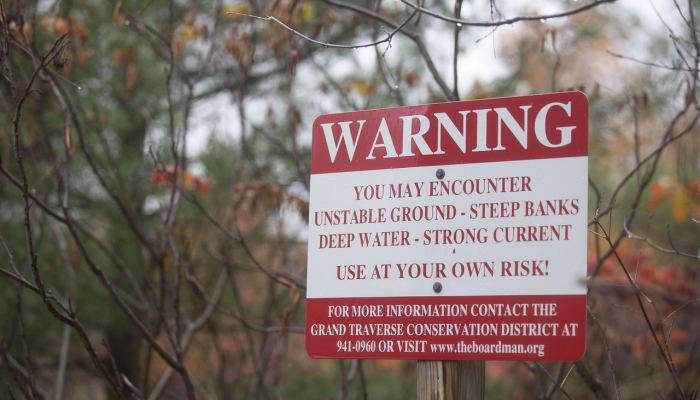 疫情最新杨家坪：坚守在防疫一线的勇士们